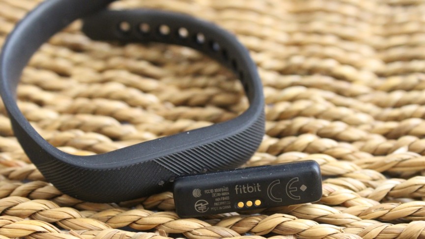 Обзор Fitbit Flex 2